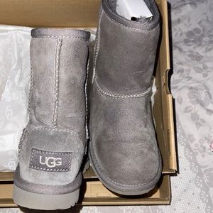 Girls UGG’s